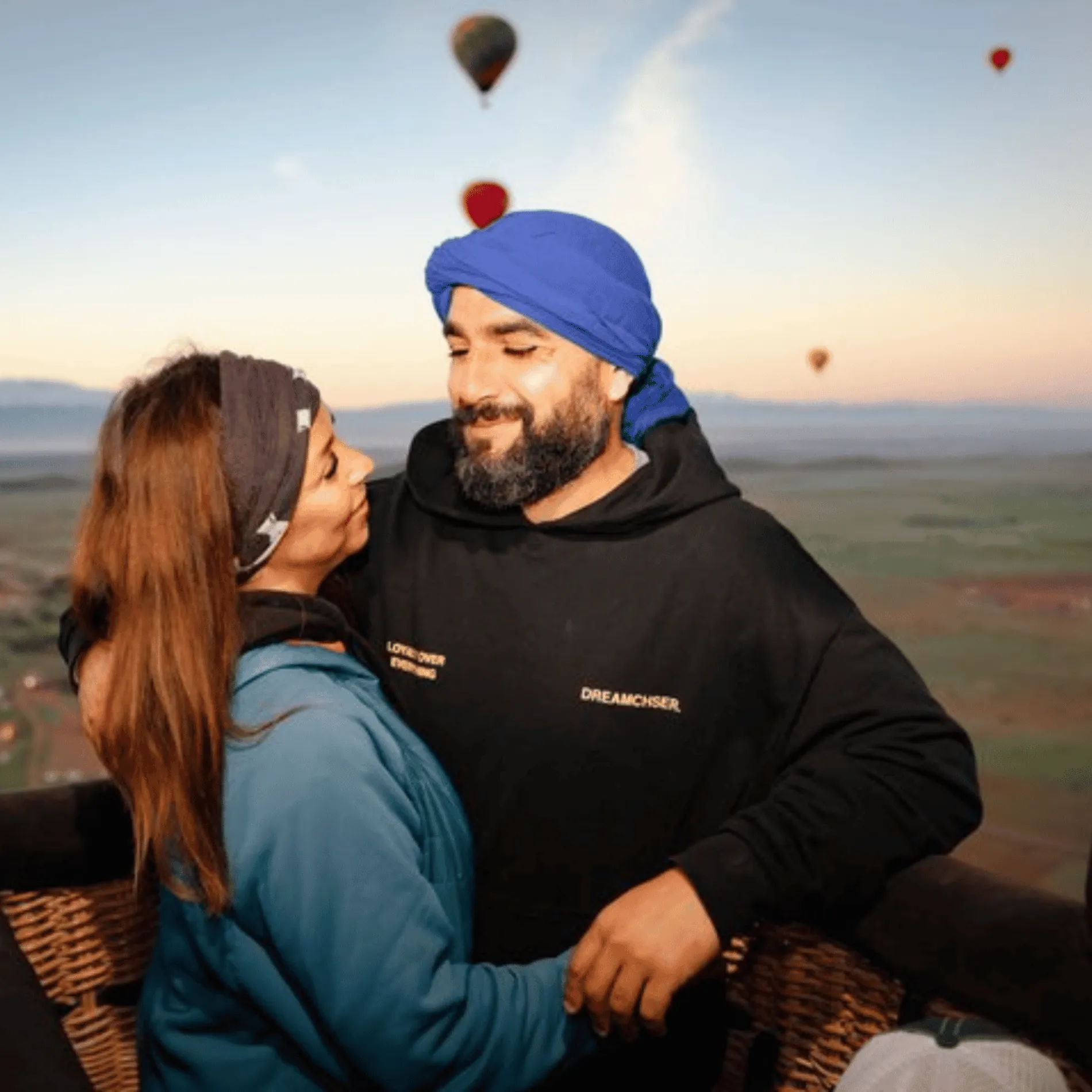 hot air balloon Marrakech sunrise flight over Atlas Mountains